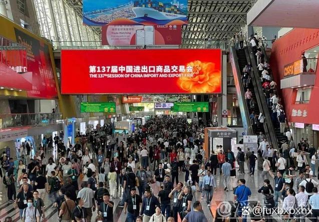 广交会境外客商激增两成,中国“智造”备受青睐 广交会境外客商激增两成,中国“智造”备受青睐